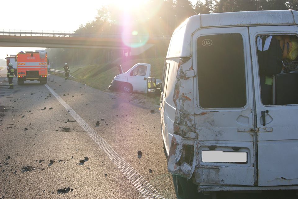 Wypadek na autostradzie / Szczepanów / 14 września 2015